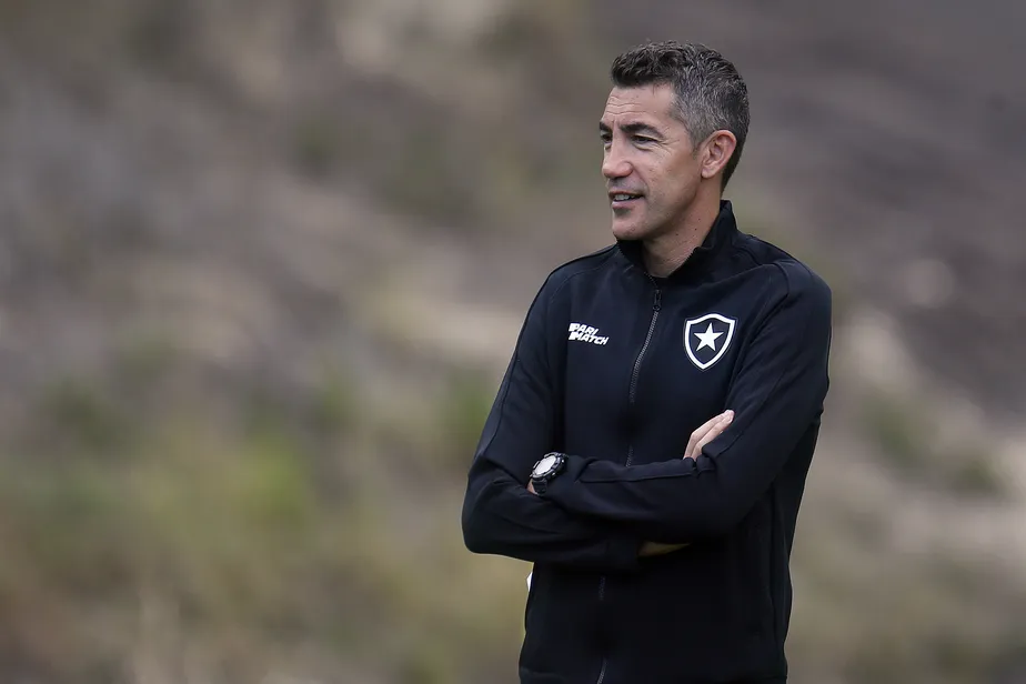 Botafogo confirma estréia de Bruno Lage esta noite