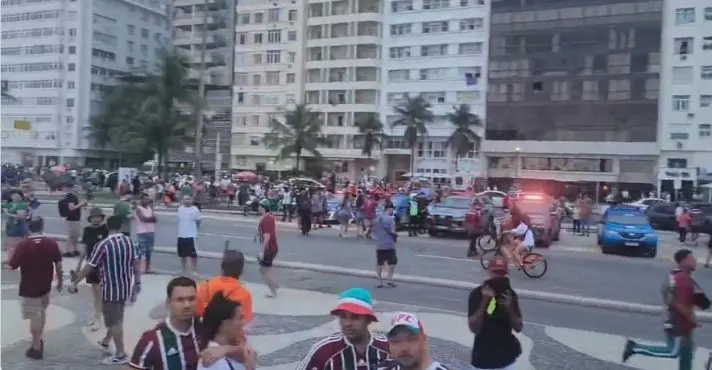 Briga entre torcidas de Fluminense e Boca Juniors às vésperas da final da Libertadores preocupa Conmebol