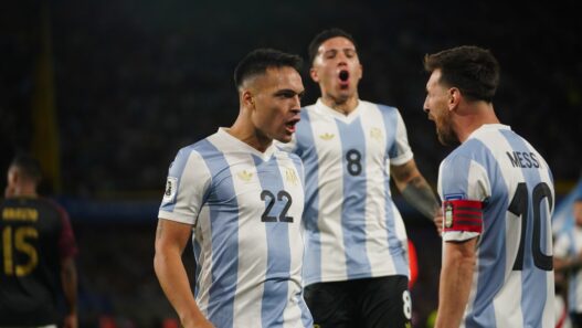 Argentina fecha o ano na liderança, seguida de perto por França e Espanha, e com Los Angeles o retorno de um gigante à liderança 10