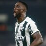 zagueiro bastos botafogo na final da libertadores 2024