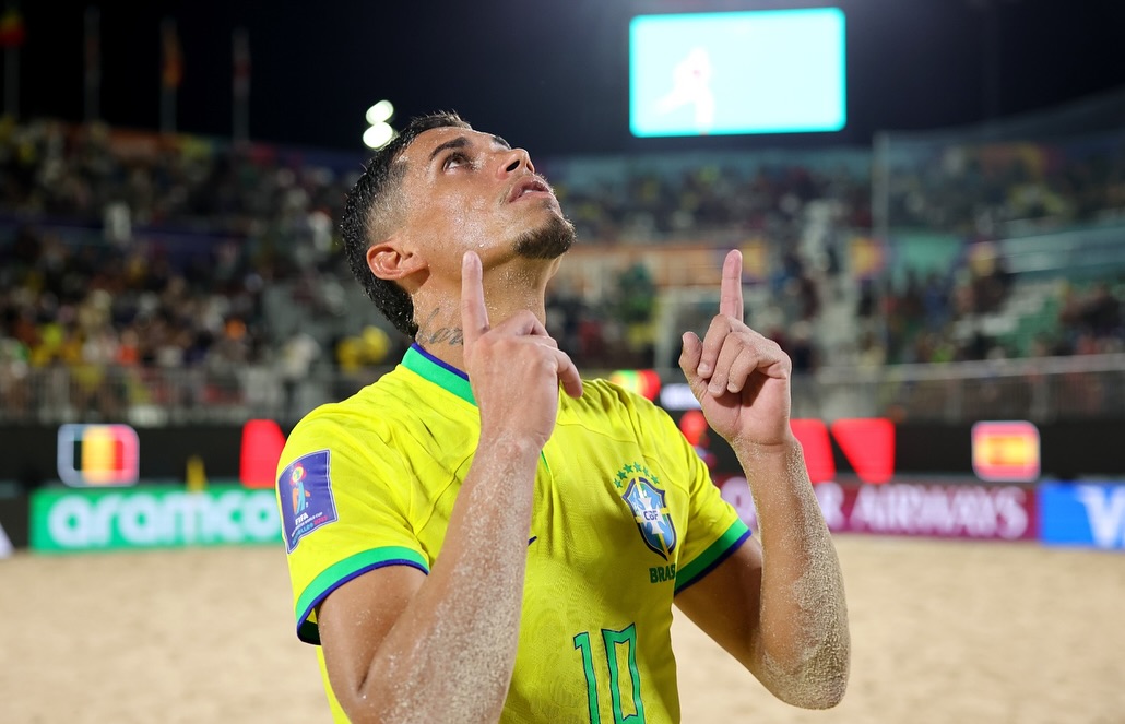 Onde Assistir Brasil e Portugal Semifinal Mundial Beach Soccer 2025