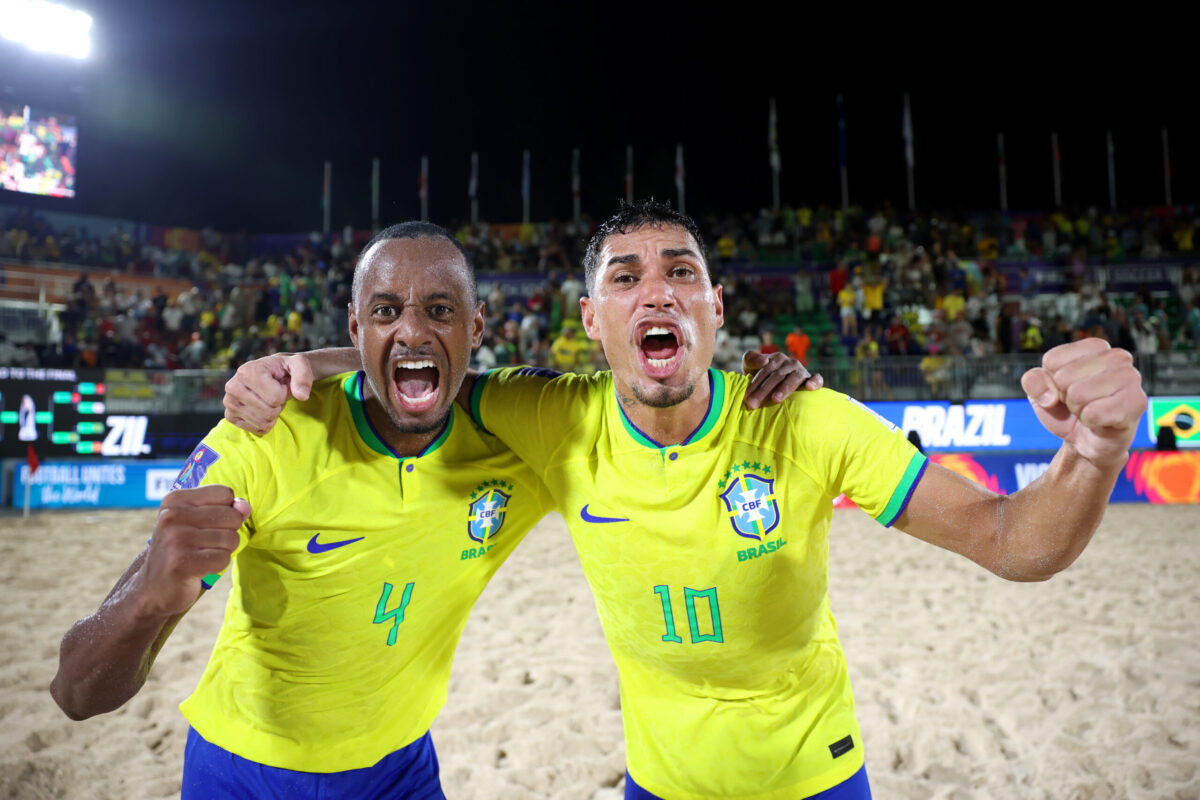 Brasil goleia Espanha e pega Portugal na Semifinal do Mundial Beach Soccer 2025