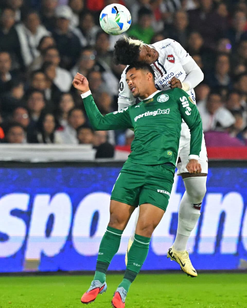 Pesadelo em Quito: Palmeiras é atropelado pela LDU por 3 a 0 em 45 minutos e se complica na semifinal da Libertadores 2 Com dois gols de Villamíl e um de Alzugaray, todos no primeiro tempo Palmeiras é atropelado pela LDU por 3 a 0 em Quito