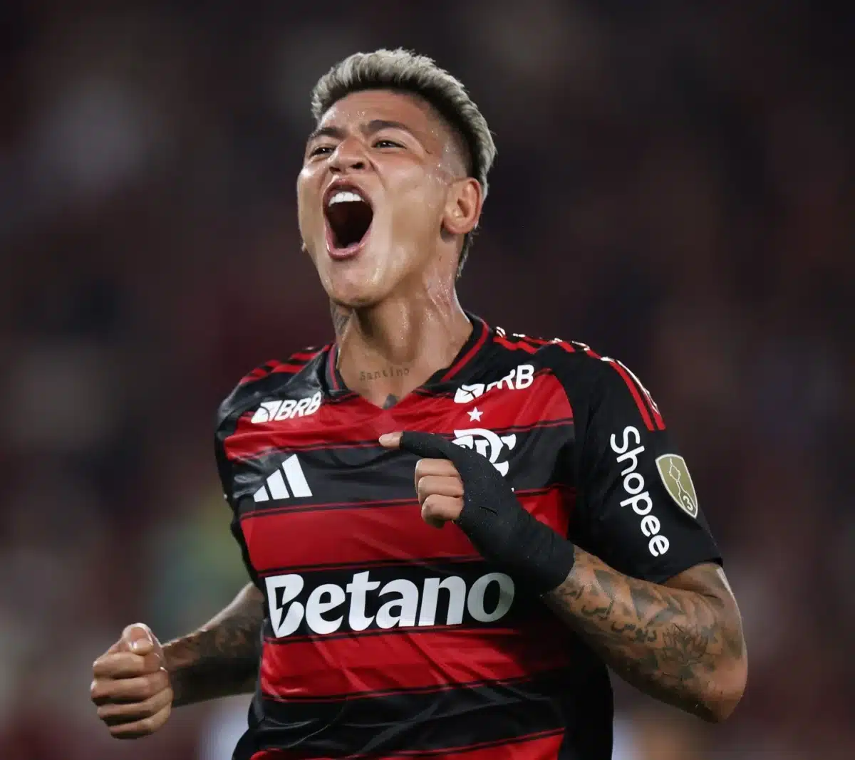 análise falta gol anulado Sosa Carrascal